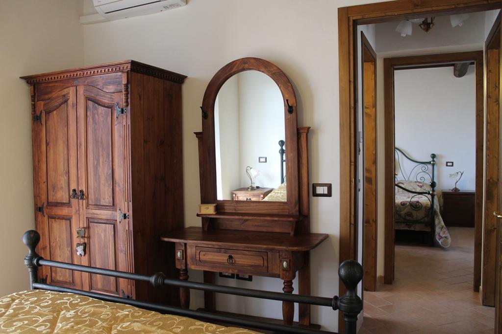 Agriturismo Cantagalli San Quirico dʼOrcia Eksteriør bilde